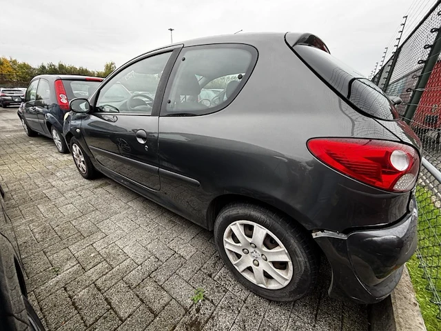 Peugeot 206, 2011 - afbeelding 24 van  29