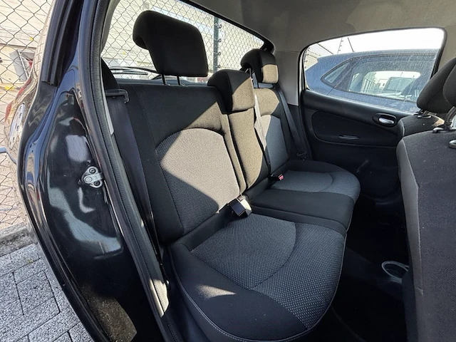 Peugeot 206, 2012 - afbeelding 17 van  25