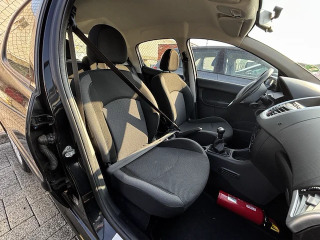 Peugeot 206, 2012 - afbeelding 18 van  25