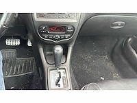 Peugeot 206 cc 1.6-16v 2002 | 63-jd-ns i - afbeelding 8 van  15