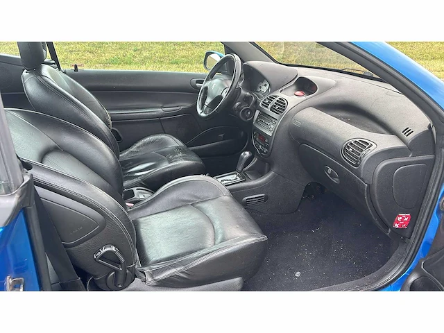 Peugeot 206 cc 1.6-16v 2002 | 63-jd-ns i - afbeelding 15 van  15