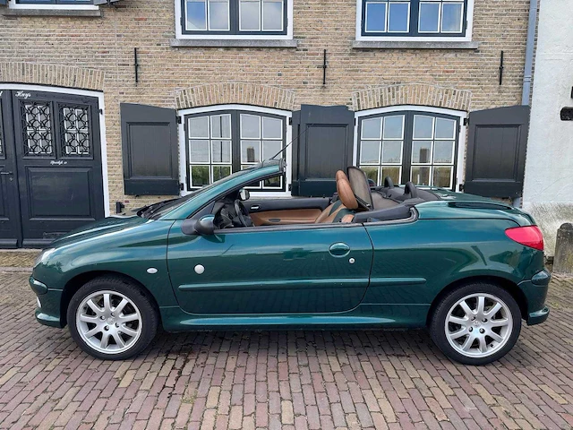 Peugeot 206 cc peugeot 206 cc 1.6-16v roland garros 64-jt-hg - afbeelding 3 van  30