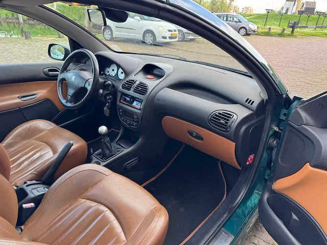 Peugeot 206 cc peugeot 206 cc 1.6-16v roland garros 64-jt-hg - afbeelding 5 van  30