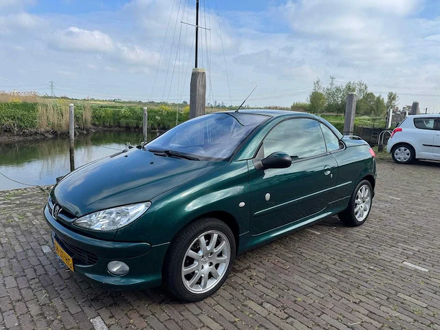 Peugeot 206 cc peugeot 206 cc 1.6-16v roland garros 64-jt-hg - afbeelding 6 van  30