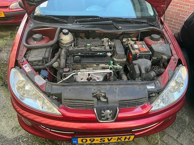 Peugeot 206 personenauto - afbeelding 2 van  15