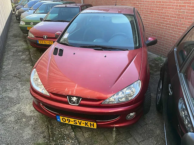Peugeot 206 personenauto - afbeelding 11 van  15