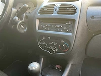 Peugeot 206 personenauto - afbeelding 14 van  15