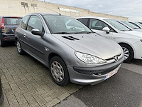 Peugeot 206 phase 2 1.1i enfant terrible, 2004 - afbeelding 20 van  26