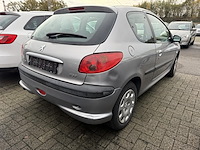 Peugeot 206 phase 2 1.1i enfant terrible, 2004 - afbeelding 21 van  26