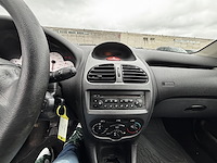 Peugeot 206 phase 2 1.1i enfant terrible, 2004 - afbeelding 3 van  35