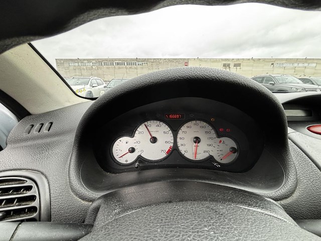Peugeot 206 phase 2 1.1i enfant terrible, 2004 - afbeelding 35 van  35