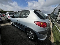 Peugeot 206 phase 2 1.4i urban 75,2007 - afbeelding 22 van  26