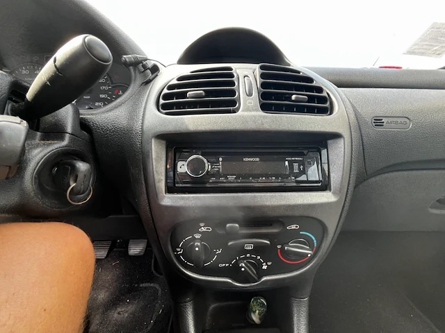 Peugeot 206 phase 2 1.4i urban 75,2007 - afbeelding 25 van  26