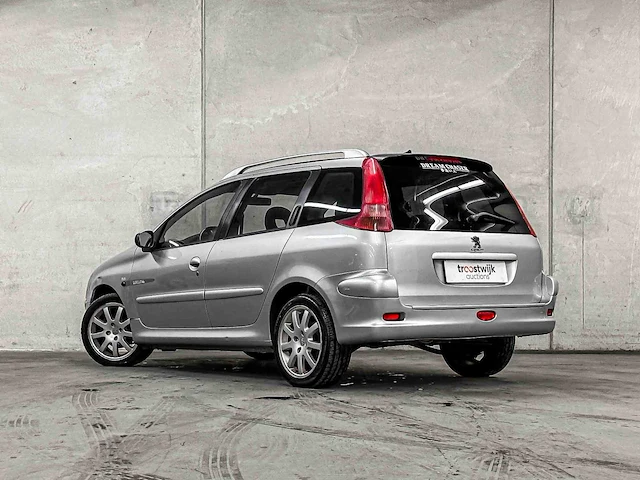 Peugeot 206 sw 1.6-16v quiksilver 109pk 2005 (origineel-nl), 29-rf-vb - afbeelding 13 van  37