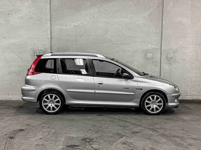 Peugeot 206 sw 1.6-16v quiksilver 109pk 2005 (origineel-nl), 29-rf-vb - afbeelding 7 van  37