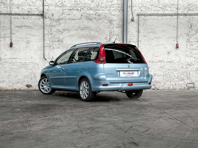 Peugeot 206 sw 2.0 gti 136pk 2005, 90-rh-xk - afbeelding 11 van  36