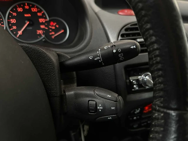 Peugeot 206 sw 2.0 gti 136pk 2005, 90-rh-xk - afbeelding 18 van  36