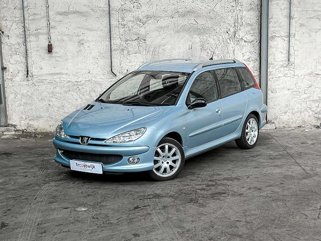 Peugeot 206 sw 2.0 gti 136pk 2005, 90-rh-xk - afbeelding 2 van  36