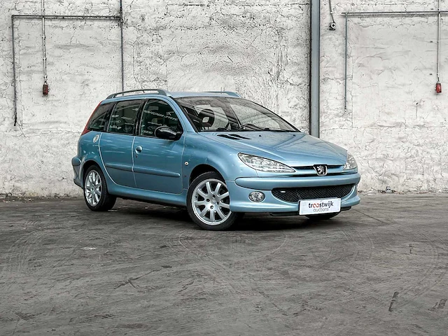 Peugeot 206 sw 2.0 gti 136pk 2005, 90-rh-xk - afbeelding 4 van  36