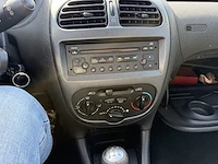 Peugeot 206,2005 - afbeelding 2 van  31