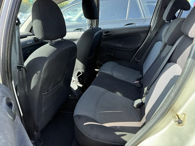 Peugeot 206,2005 - afbeelding 10 van  31
