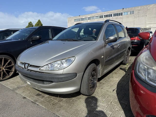 Peugeot 206,2005 - afbeelding 1 van  31