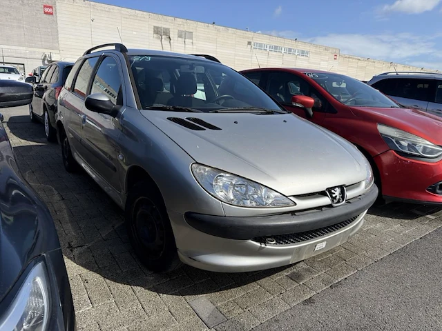 Peugeot 206,2005 - afbeelding 23 van  31