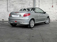 Peugeot 206cc 1.6 16v 109pk 2005, 9-tht-73 - afbeelding 3 van  38