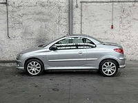 Peugeot 206cc 1.6 16v 109pk 2005, 9-tht-73 - afbeelding 11 van  38