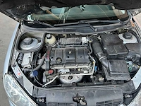 Peugeot 206cc 1.6 16v 109pk 2005, 9-tht-73 - afbeelding 31 van  38