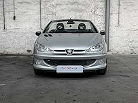 Peugeot 206cc 1.6 16v 109pk 2005, 9-tht-73 - afbeelding 33 van  38