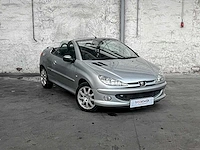 Peugeot 206cc 1.6 16v 109pk 2005, 9-tht-73 - afbeelding 37 van  38