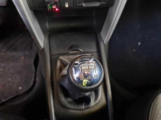 Peugeot 207 - 1.4 acces lite, 03-txp-6 - afbeelding 3 van  14