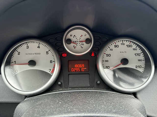 Peugeot 207 1.4-16v color-line | 05-tr-tt - afbeelding 2 van  19