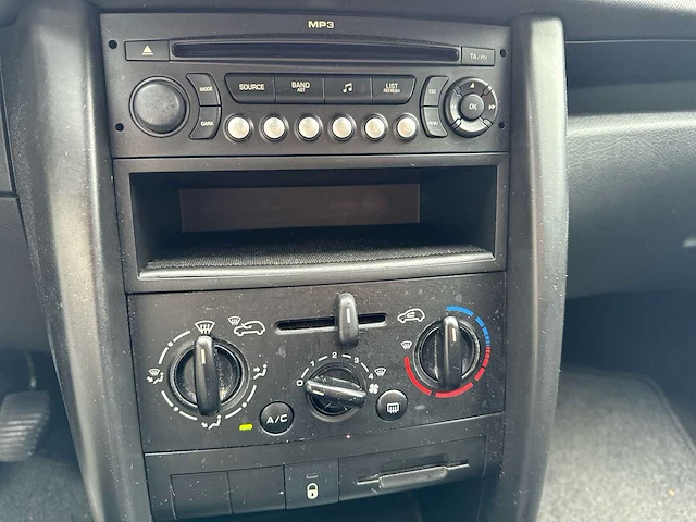 Peugeot 207 1.4-16v color-line | 05-tr-tt - afbeelding 3 van  19