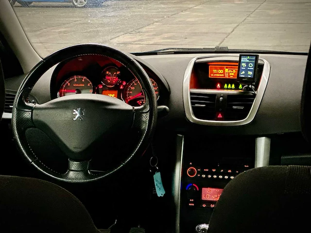 Peugeot 207 1.4 16v xs pack, 70-sv-bj - afbeelding 3 van  16