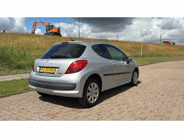 Peugeot 207 1.4 vti cool 'n blue 2008 | 92-zh-hv i - afbeelding 7 van  15