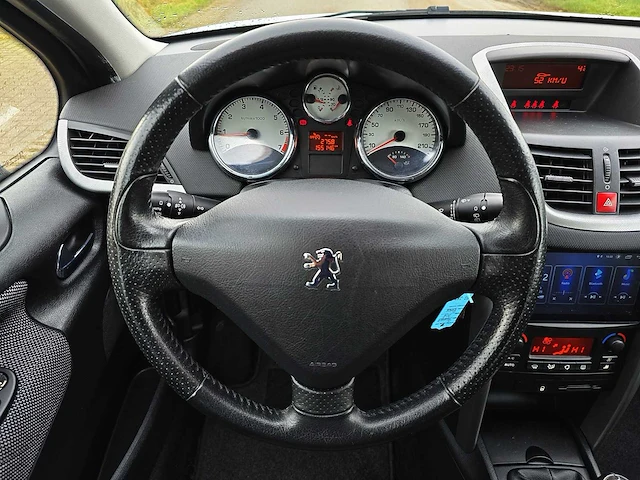 Peugeot 207 1.4 vti sublime, 22-jkk-2 - afbeelding 11 van  27