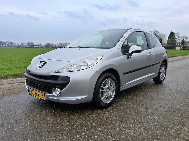 Peugeot 207 1.4 vti sublime, 22-jkk-2 - afbeelding 1 van  27