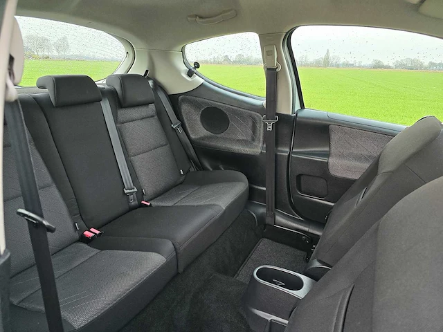 Peugeot 207 1.4 vti sublime, 22-jkk-2 - afbeelding 19 van  27