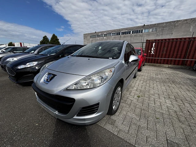 Peugeot 207 1.4i urban 73,2011 - afbeelding 1 van  34