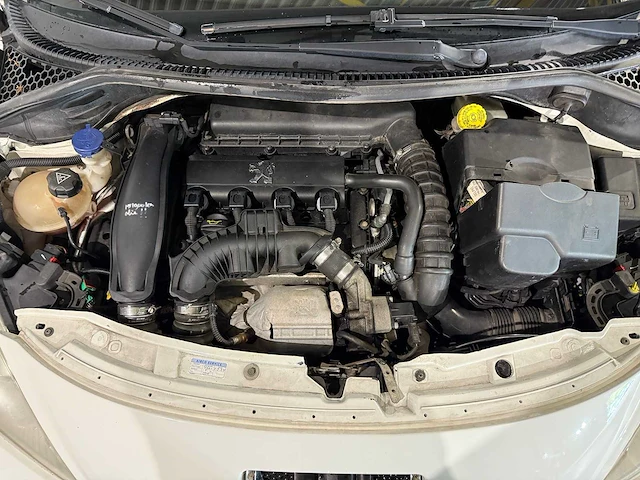 Peugeot 207 1.6-16v t féline, 16-gpz-5 - afbeelding 6 van  15