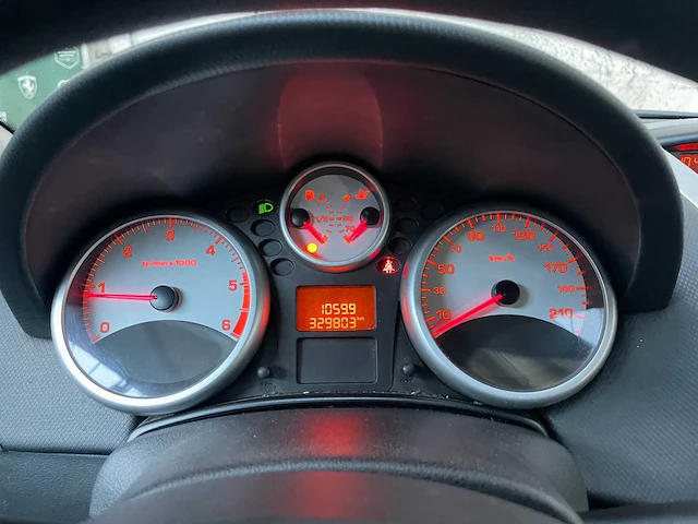 Peugeot 207 1.6 hdif x-line 90pk 2010 (origineel-nl), 68-kbz-5 - afbeelding 11 van  34