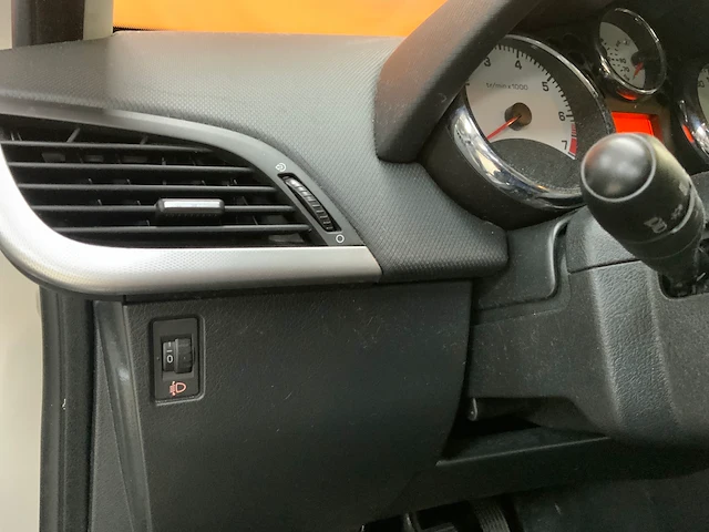 Peugeot 207 2007 - afbeelding 25 van  43