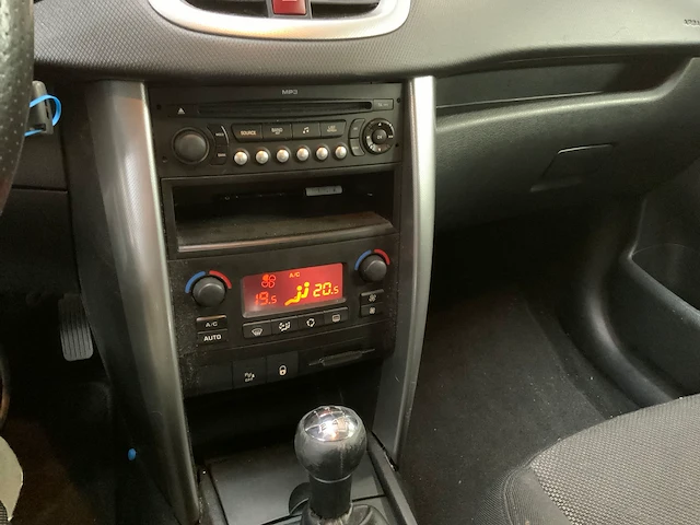 Peugeot 207 2007 - afbeelding 29 van  43