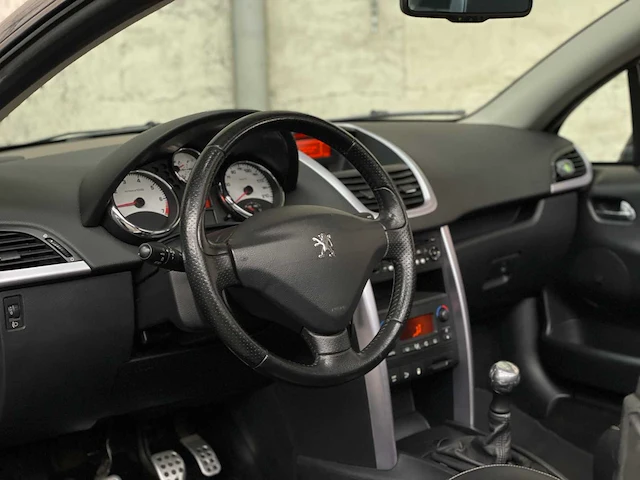 Peugeot 207 cc 1.6-16v t sport 150pk 2008, j-721-nn - afbeelding 9 van  38