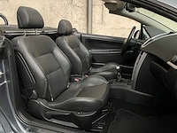 Peugeot 207 cc 1.6-16v t sport 150pk 2008, j-721-nn - afbeelding 30 van  38