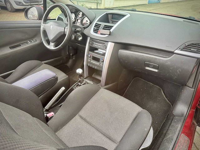 Peugeot 207 cc 1.6 16v t sport, 69-zh-hx - afbeelding 2 van  13