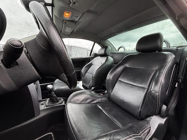 Peugeot 207 cc 1.6 hdi pack fap, 2007 - afbeelding 32 van  33