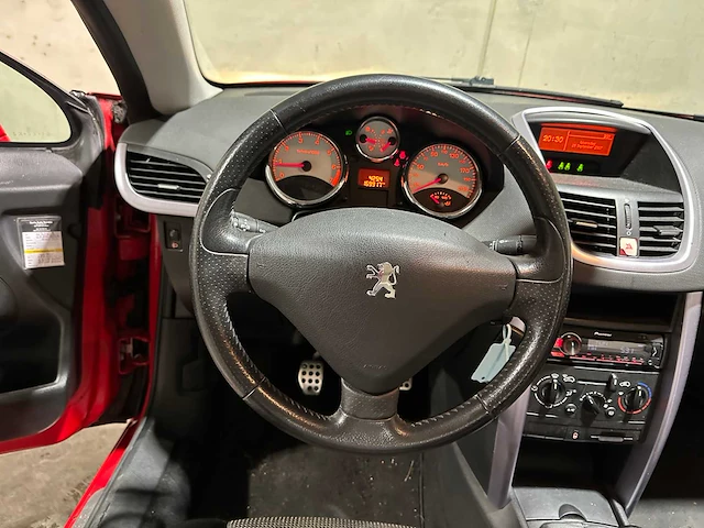 Peugeot 207 cc 1.6 vti 120pk 2007 cabriolet, 51-xz-kz - afbeelding 9 van  33